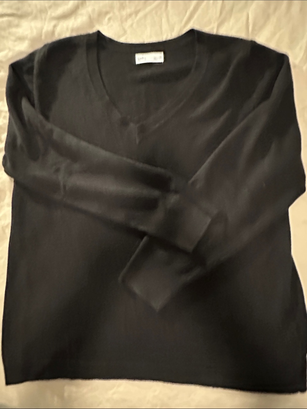 croft & barrow Women's V-Neck Sweater in Black